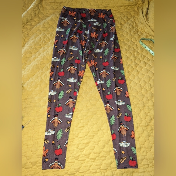 CP Designs leggings - Picture 2 of 6